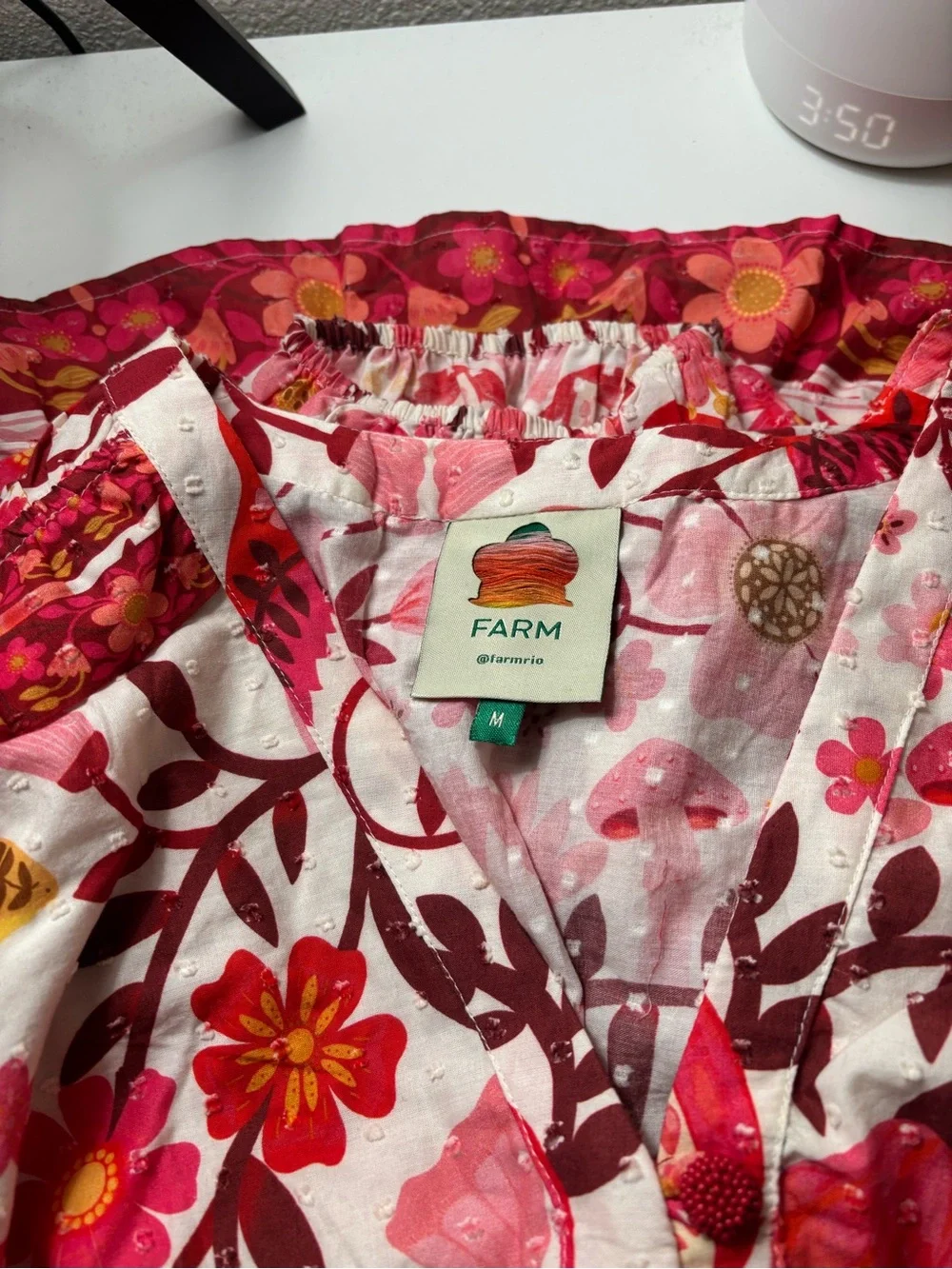 FARM Rio neck blouse